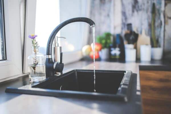 clean-water-kitchen-faucet